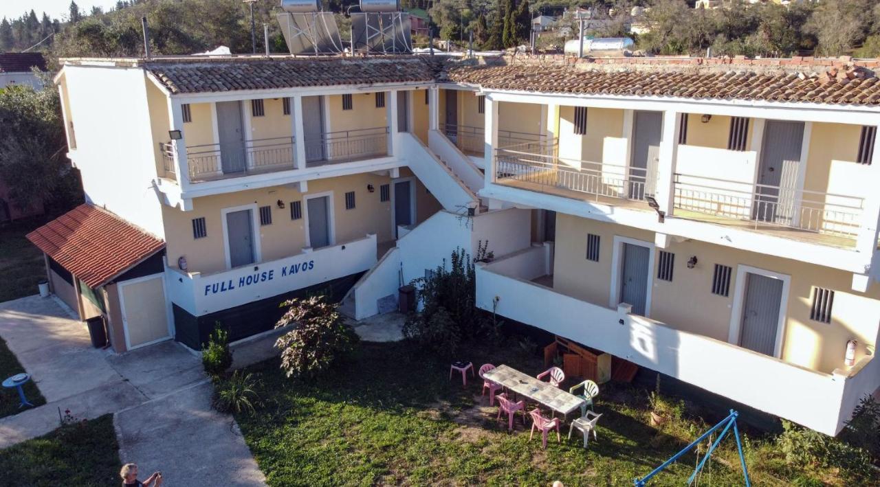 Full House Kavos Hotel Bagian luar foto